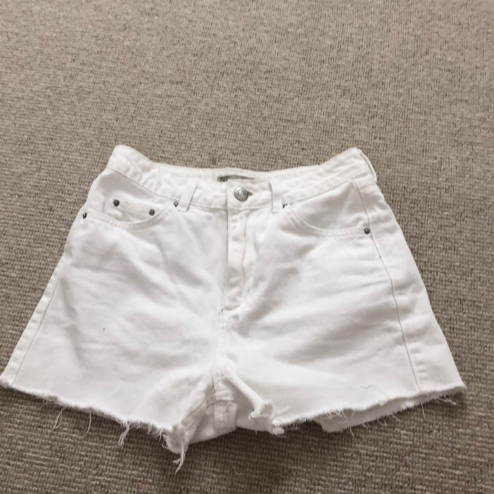 TOPSHOP white cut off shorts